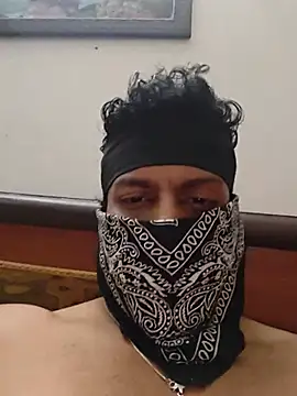 adamsaleh1997 stripchat live cam model