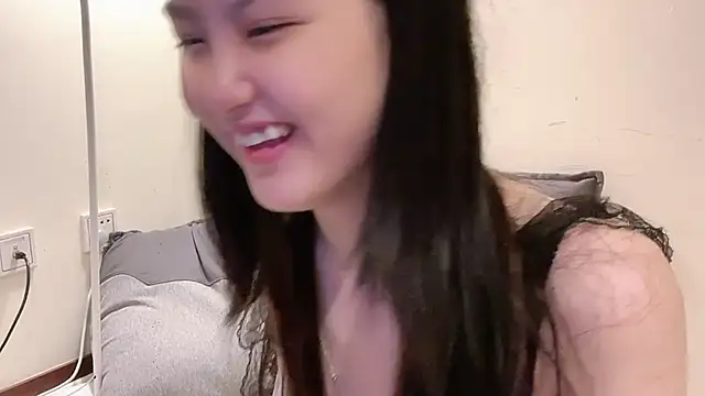yuanbaobao66 stripchat live cam model