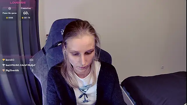 KatiKate stripchat live cam model