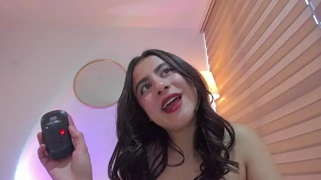 imsofia_dy stripchat live cam model
