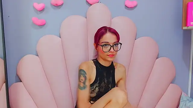 luci_miller stripchat live cam model