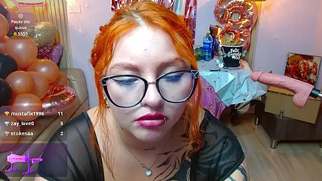 Miley_Clarck stripchat live cam model