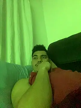 Cs-18 stripchat live cam model