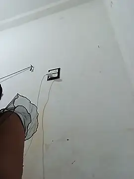 Karishma_bhabi3 stripchat live cam model