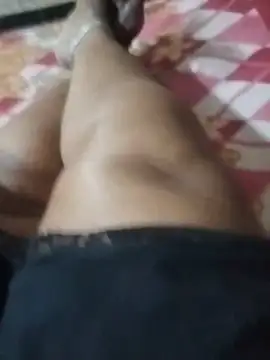 srisri-telugu stripchat live cam model