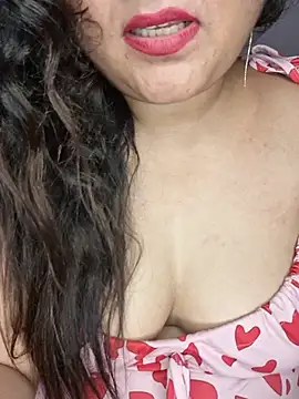 Indian-hotm-Neha stripchat live cam model