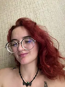 Persefoha stripchat live cam model