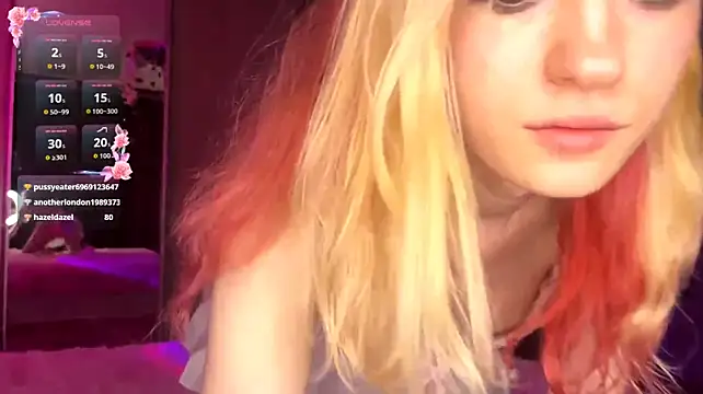 HousedMud stripchat live cam model