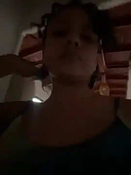 xnoiawell stripchat live cam model