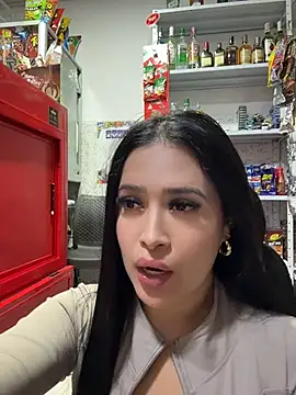 Sara_fun stripchat live cam model
