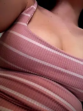 Gaby-Herrera stripchat live cam model