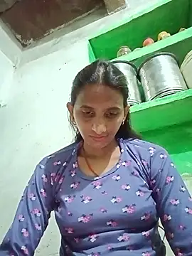 Baby__Shreya stripchat live cam model