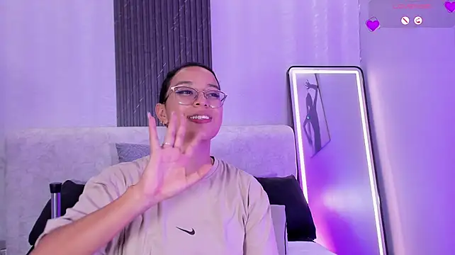 zoe_martins_ stripchat live cam model