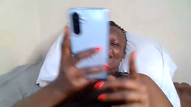 Sexxy_Peach stripchat live cam model