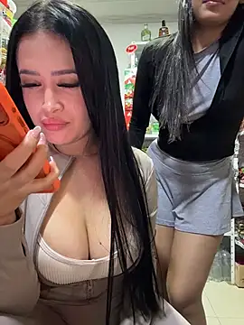 Sara_fun stripchat live cam model
