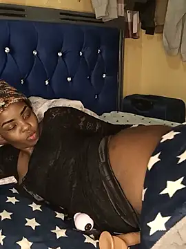 faithpinky stripchat live cam model