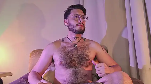 axel_giracr stripchat live cam model