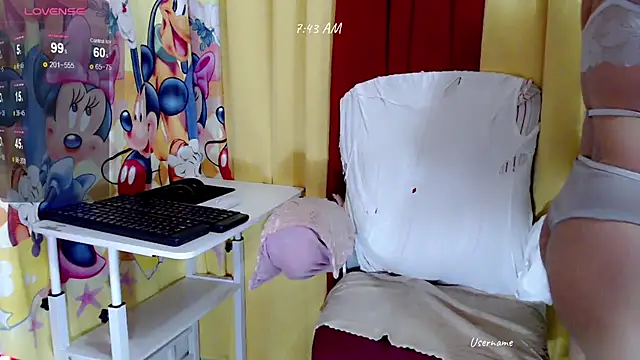 nesianhottits stripchat live cam model