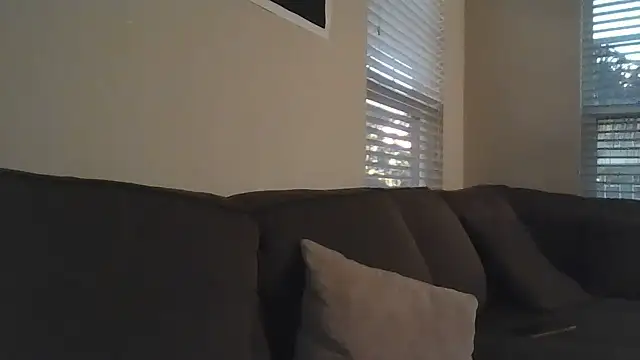 whowantsacreampie stripchat live cam model