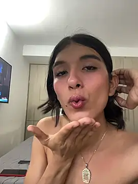 venus_mariana62 stripchat live cam model