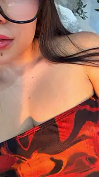 HannaBeckett stripchat live cam model