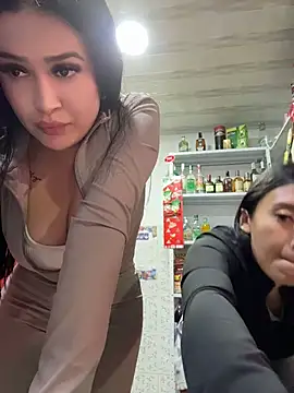 Sara_fun stripchat live cam model