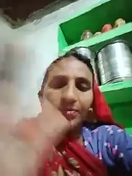 Baby__Shreya stripchat live cam model