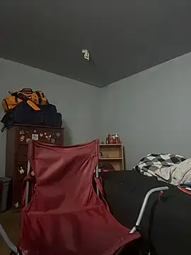 TheMightyDxXx stripchat live cam model