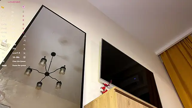 HopeFuture stripchat live cam model