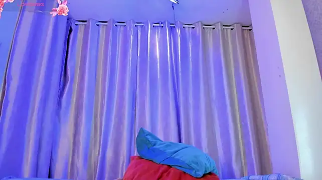 Eliot_Egan stripchat live cam model