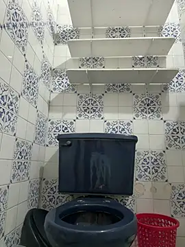 Lherzamxx stripchat live cam model