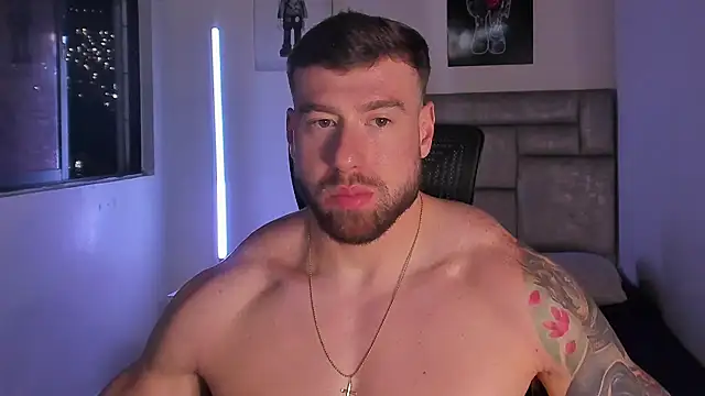 paul_rogerr stripchat live cam model