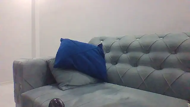 Sexyy_Mann34 stripchat live cam model