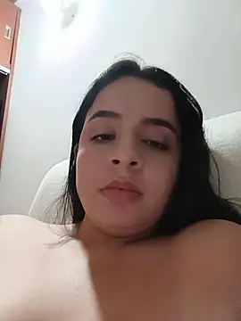 Julieth_hot-69 stripchat live cam model