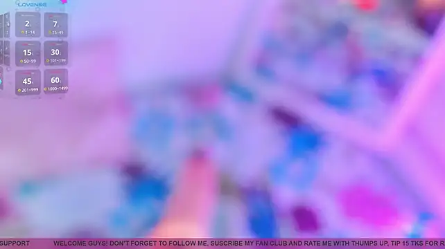 Tiny__Emmy_ stripchat live cam model
