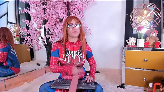 Manelykswift stripchat live cam model