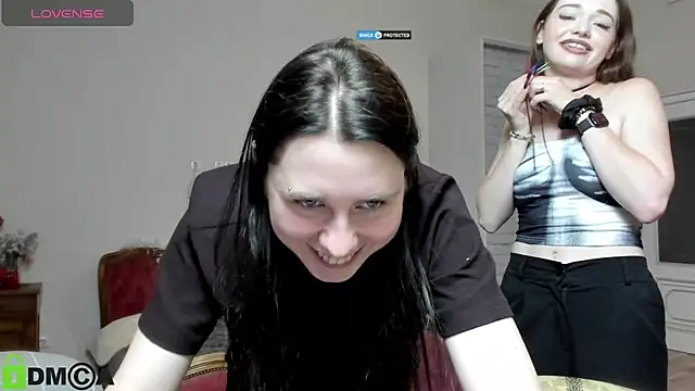 Veloraaaa stripchat live cam model