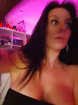 LilyOrion stripchat live cam model