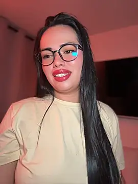 andra_rose stripchat live cam model