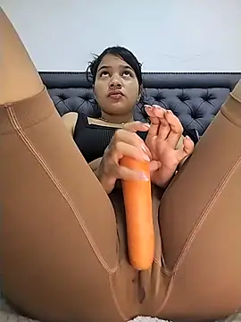 Eimy-04 stripchat live cam model