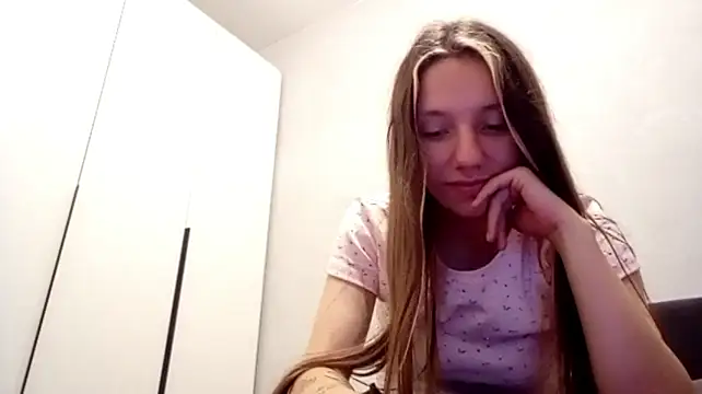 BethannStonefield stripchat live cam model