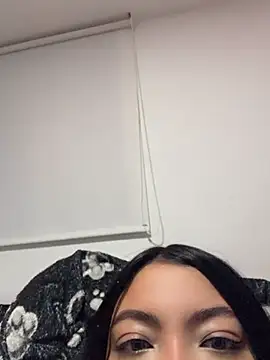 AlanaRamosss stripchat live cam model