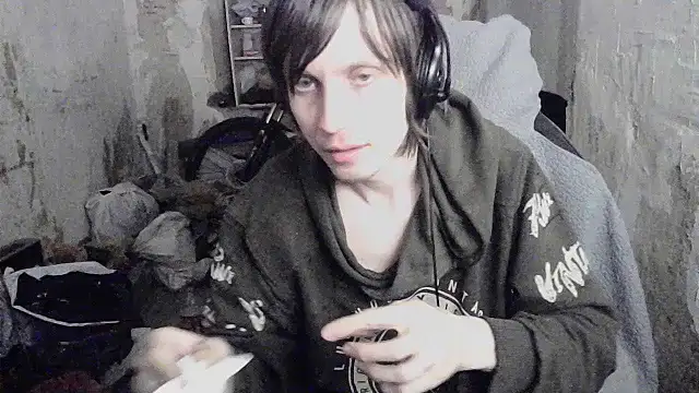 makarov1993 stripchat live cam model