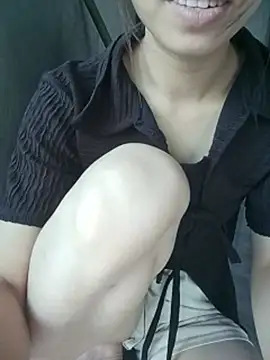 Hayaya11 stripchat live cam model