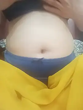 Saanvi-Sen stripchat live cam model