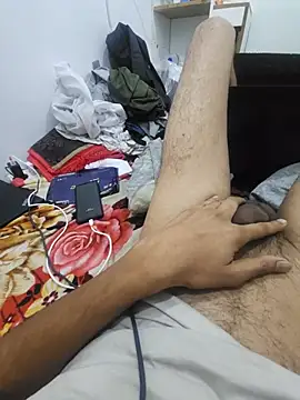 Dubaiguy2 stripchat live cam model
