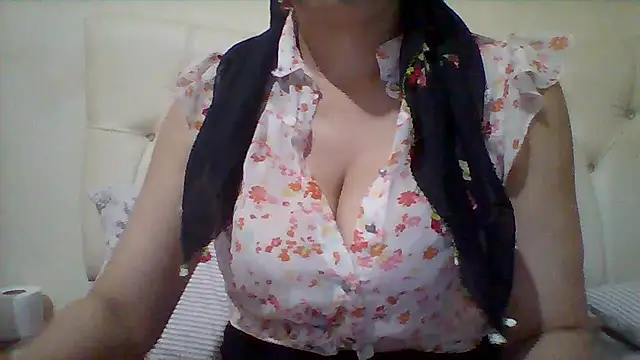 Durdane27x stripchat live cam model