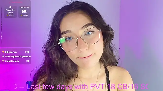 Teasedolll stripchat live cam model