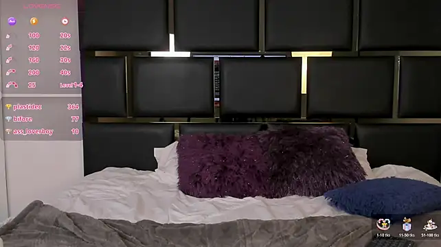 DanielaCapriles stripchat live cam model