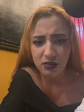 Domekaqueen1 stripchat live cam model
